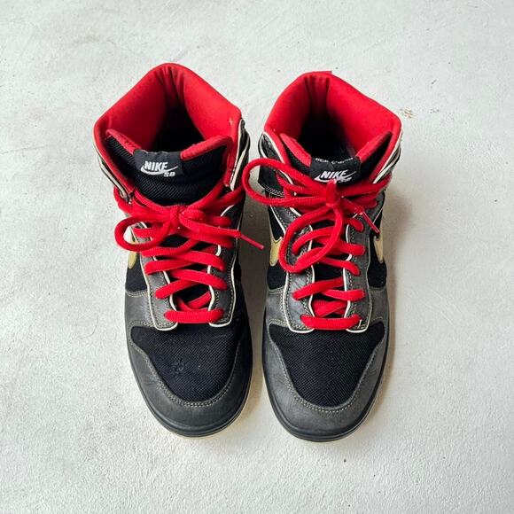 Nike sb dunk low marshall main image 4